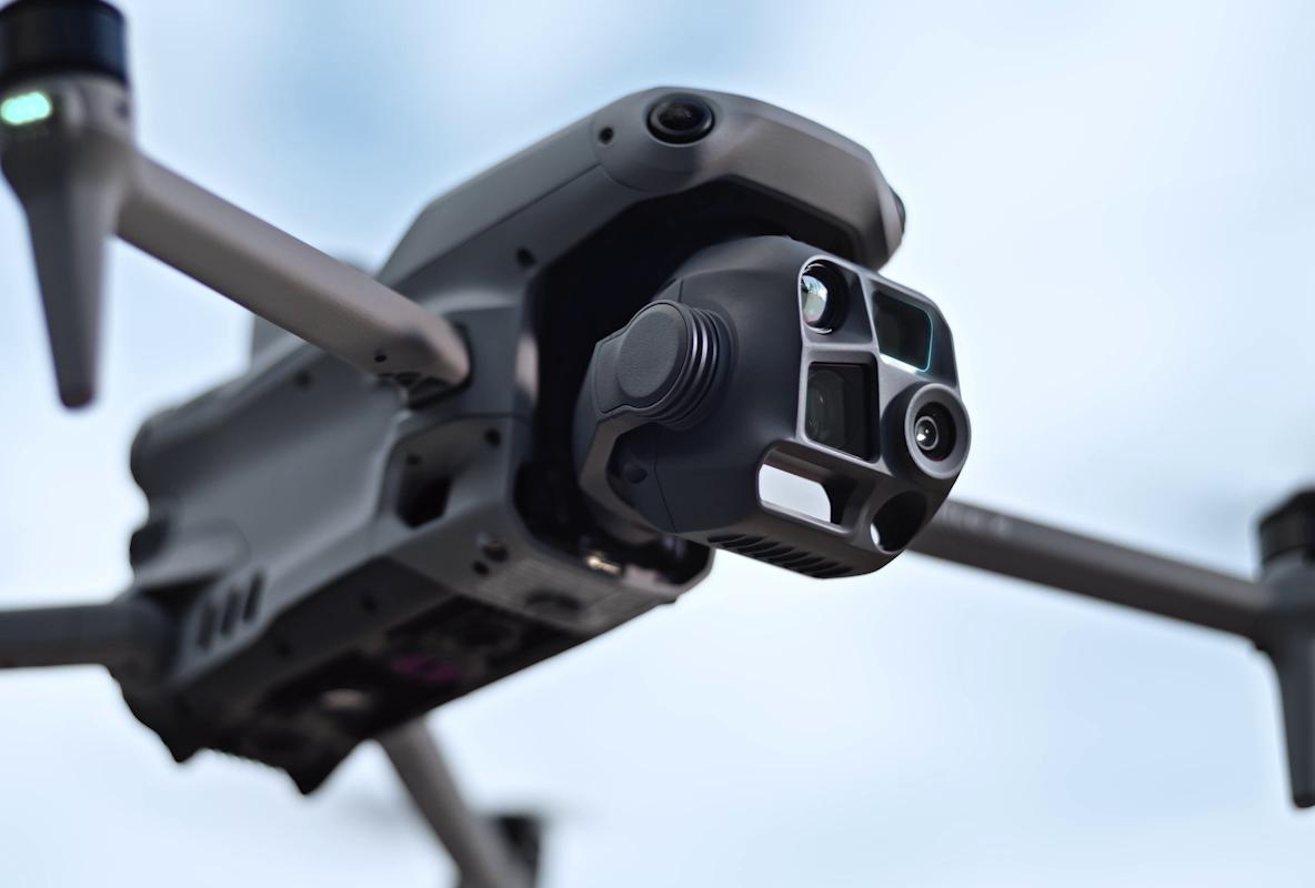 DJI Matrice 4T | AI Thermal Enterprise Drone