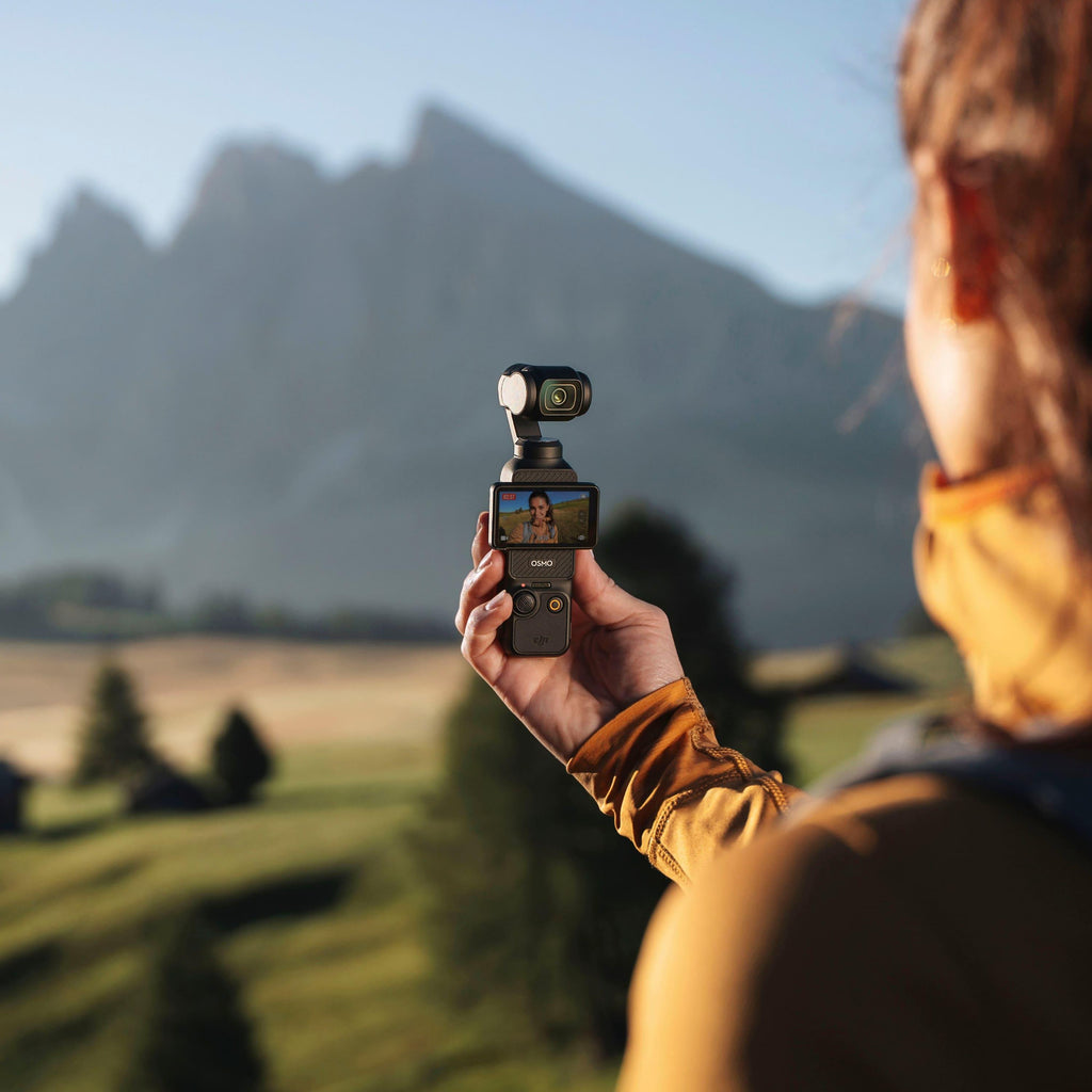 DJI Osmo Pocket 3 | 4K AI Tracking Creator Camera