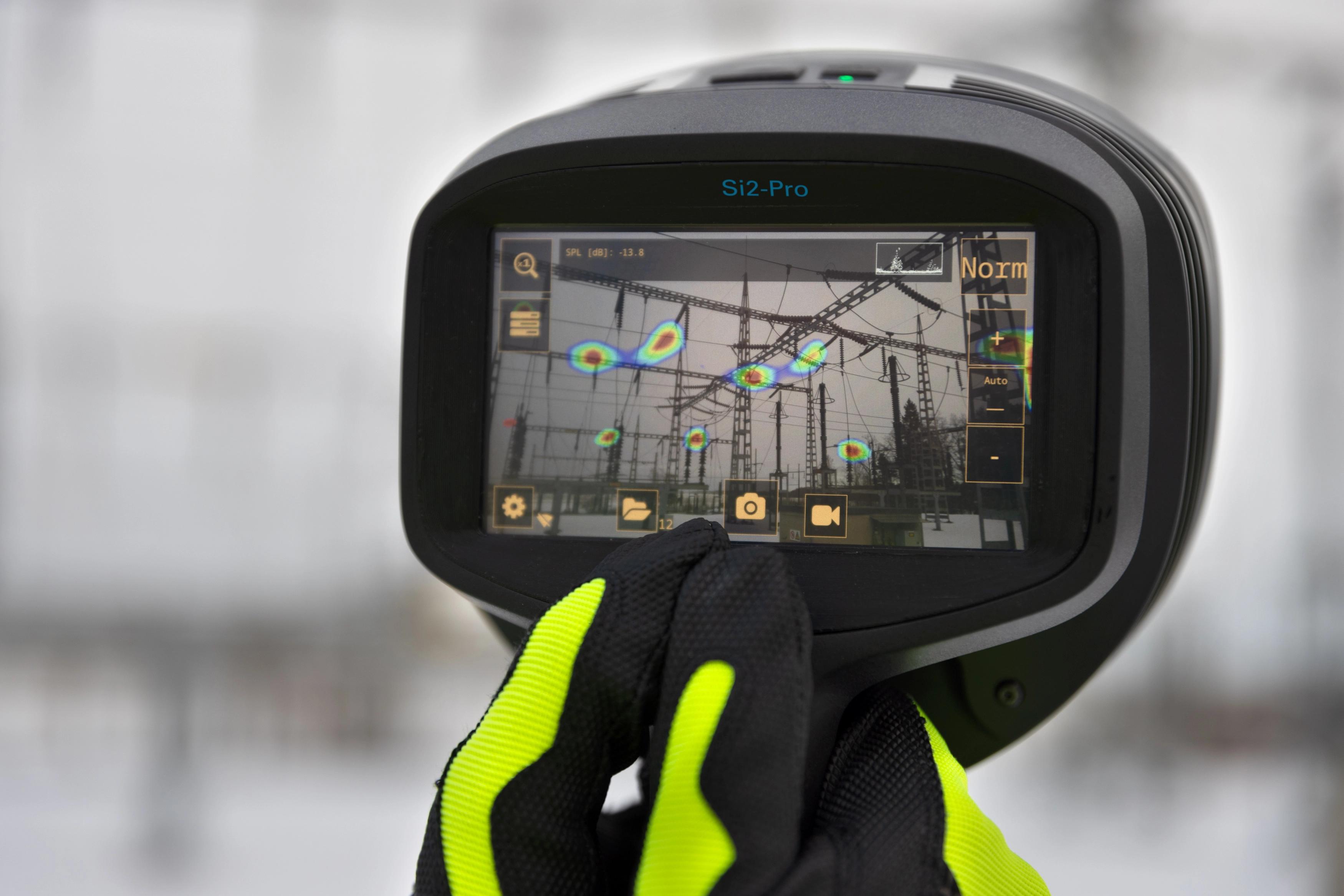 FLIR Si2-Pro | Industrial Acoustic Imaging Camera