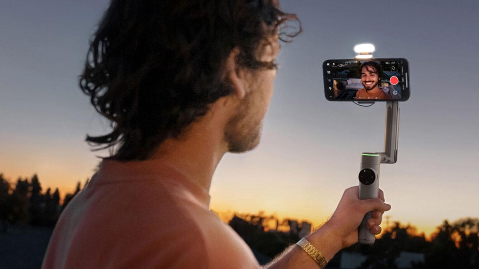 Insta360 Flow Pro | AI Tracking Smartphone Gimbal