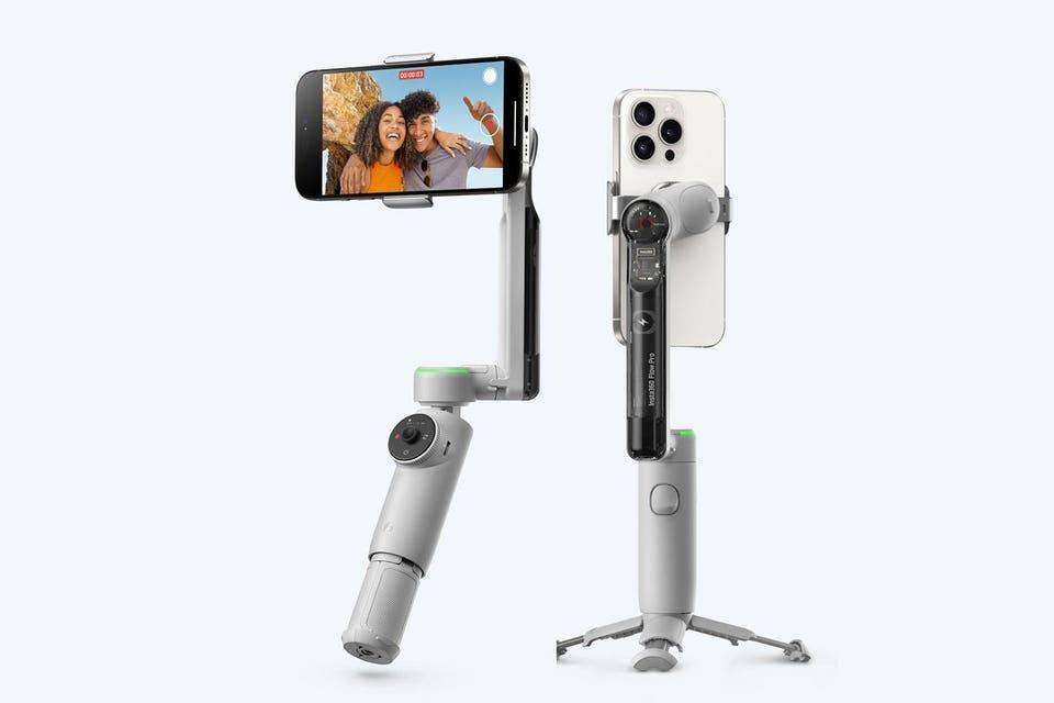 Insta360 Flow Pro | AI Tracking Smartphone Gimbal
